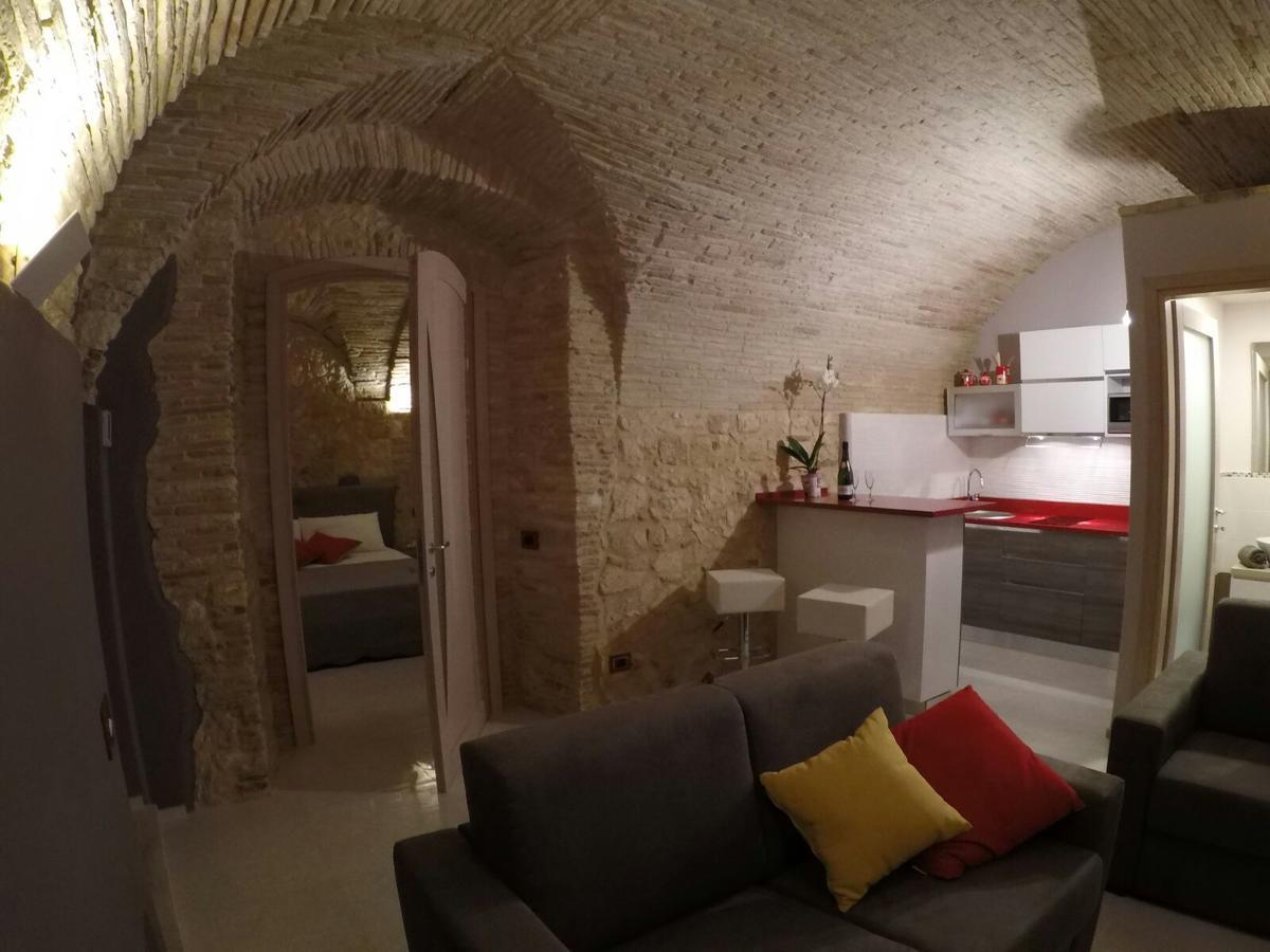 Al Castello Διαμέρισμα Κάλιαρι Εξωτερικό φωτογραφία