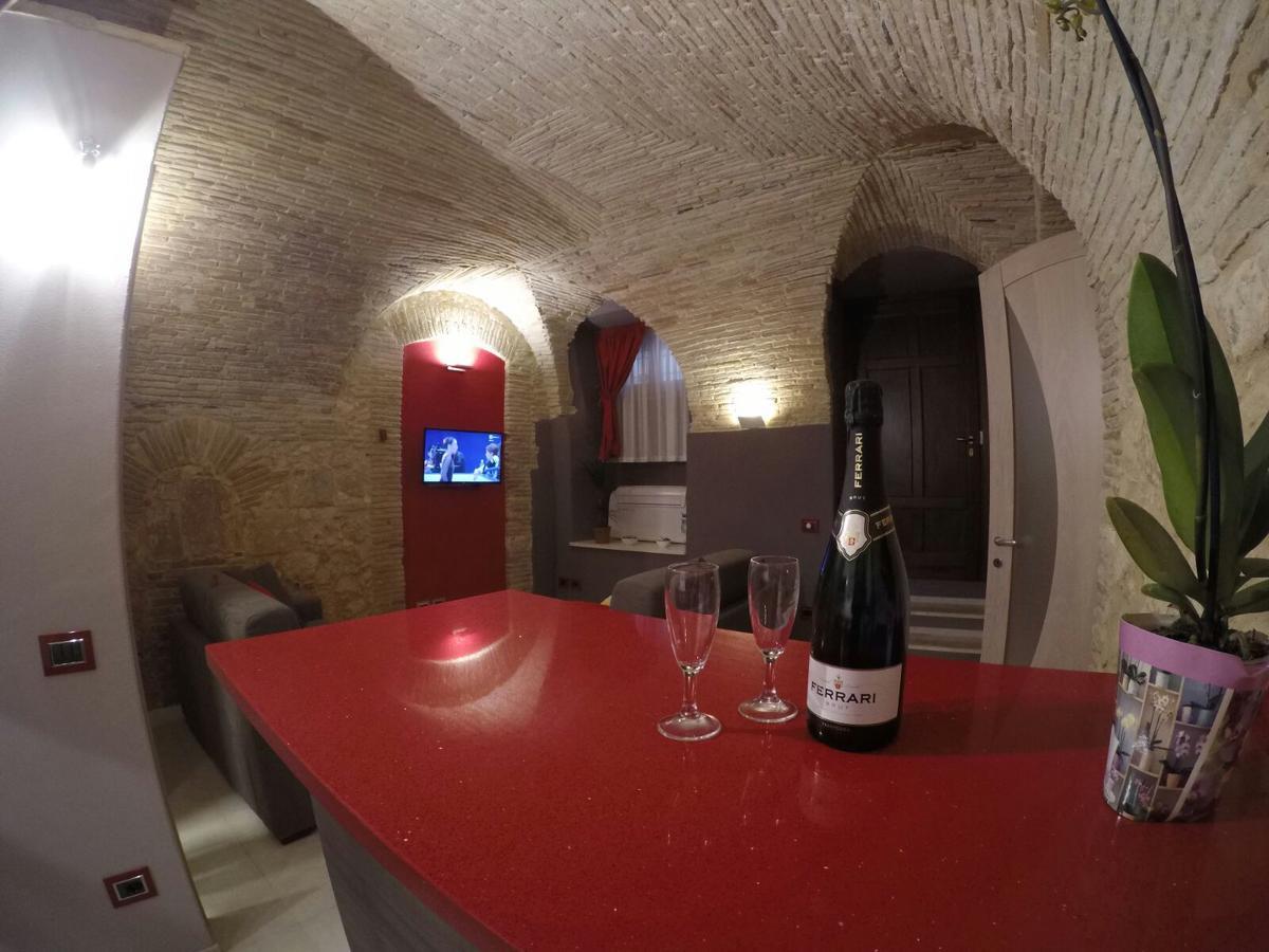Al Castello Διαμέρισμα Κάλιαρι Εξωτερικό φωτογραφία